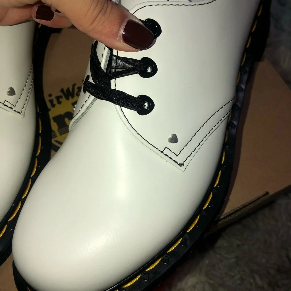 Dr. Martens women’s White and Black Dress Shoes - Picture 3 of 4